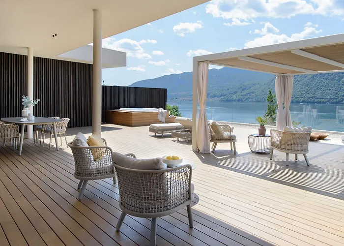 Hotel apartamentowy Laqua By The